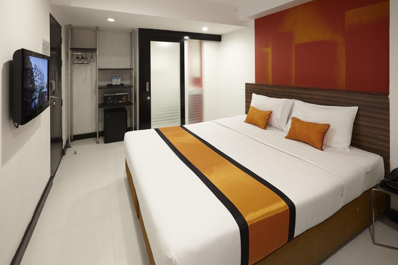 Anya Nana At Sukhumvit Bangkok Hotel Exterior photo