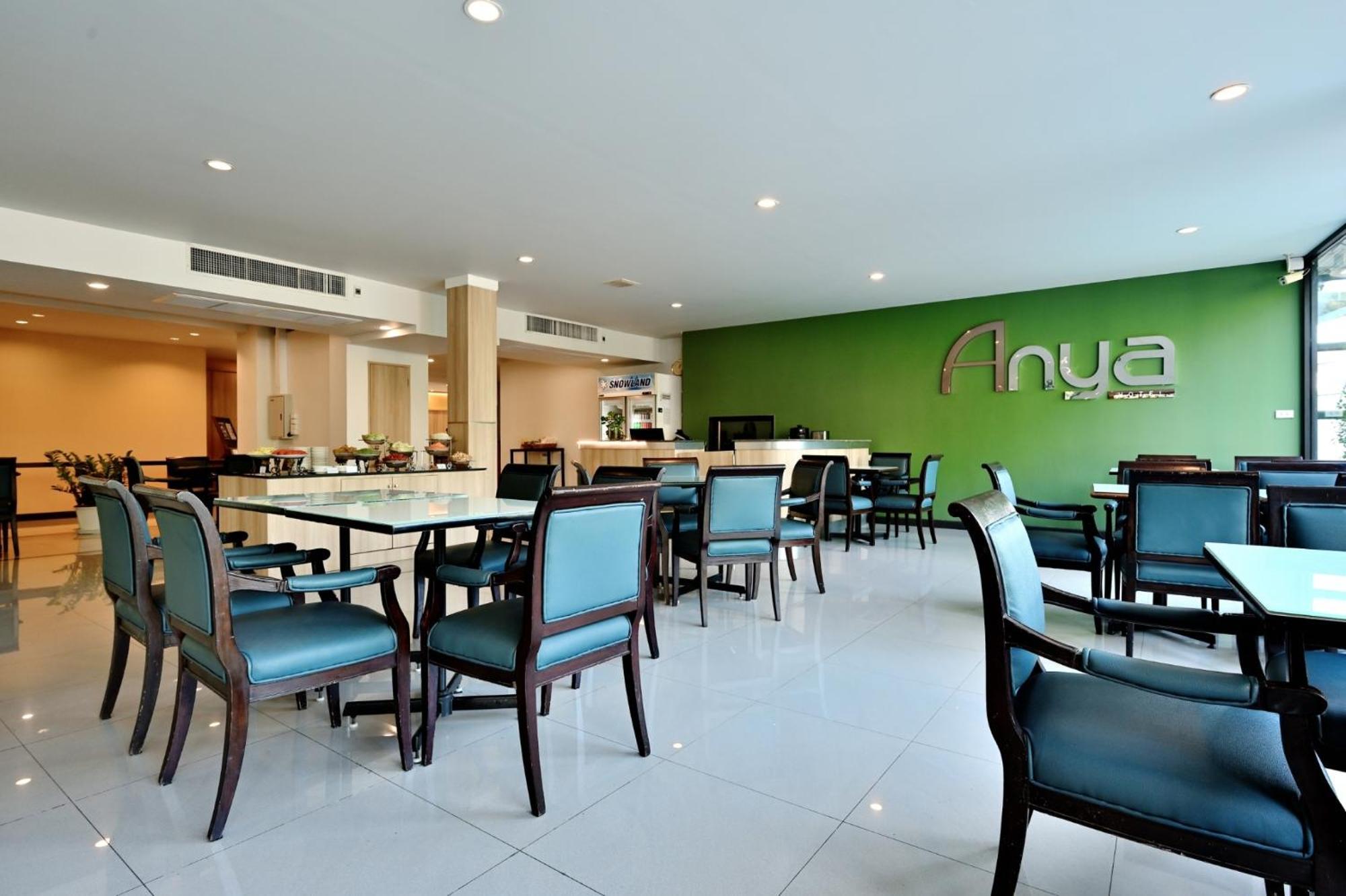 Anya Nana At Sukhumvit Bangkok Hotel Exterior photo