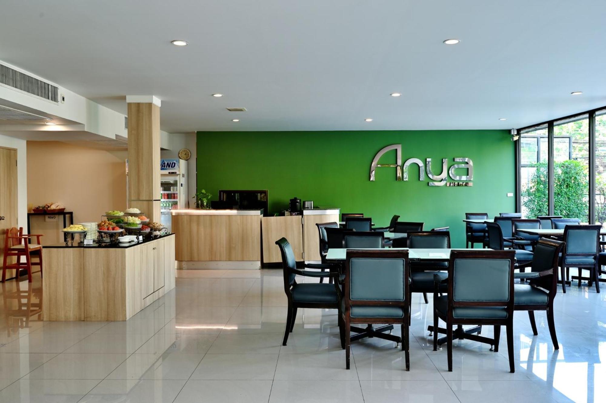 Anya Nana At Sukhumvit Bangkok Hotel Exterior photo