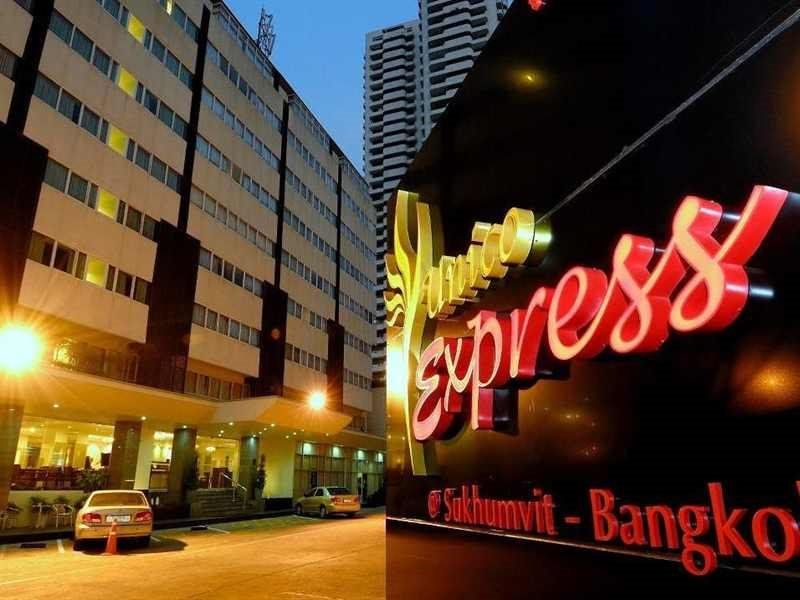 Anya Nana At Sukhumvit Bangkok Hotel Exterior photo